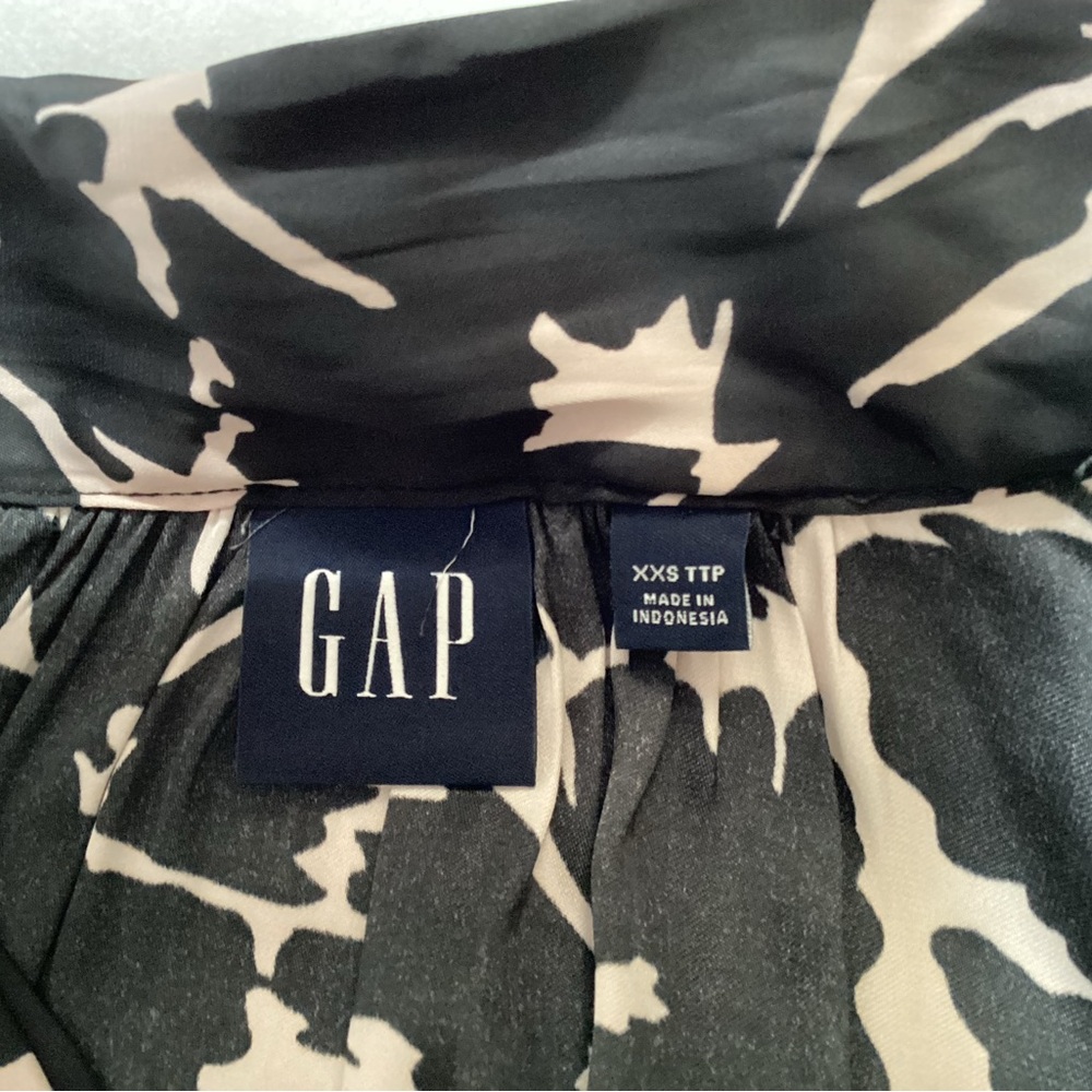 Gap Long Sleeved Tie Neck Blouse, Size XXS - Picture 6 of 10